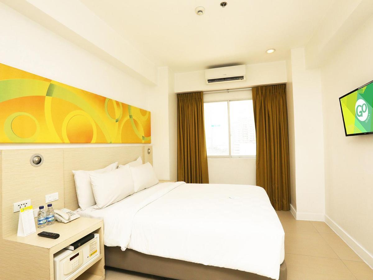 Go Hotels North Edsa Quezon City Extérieur photo